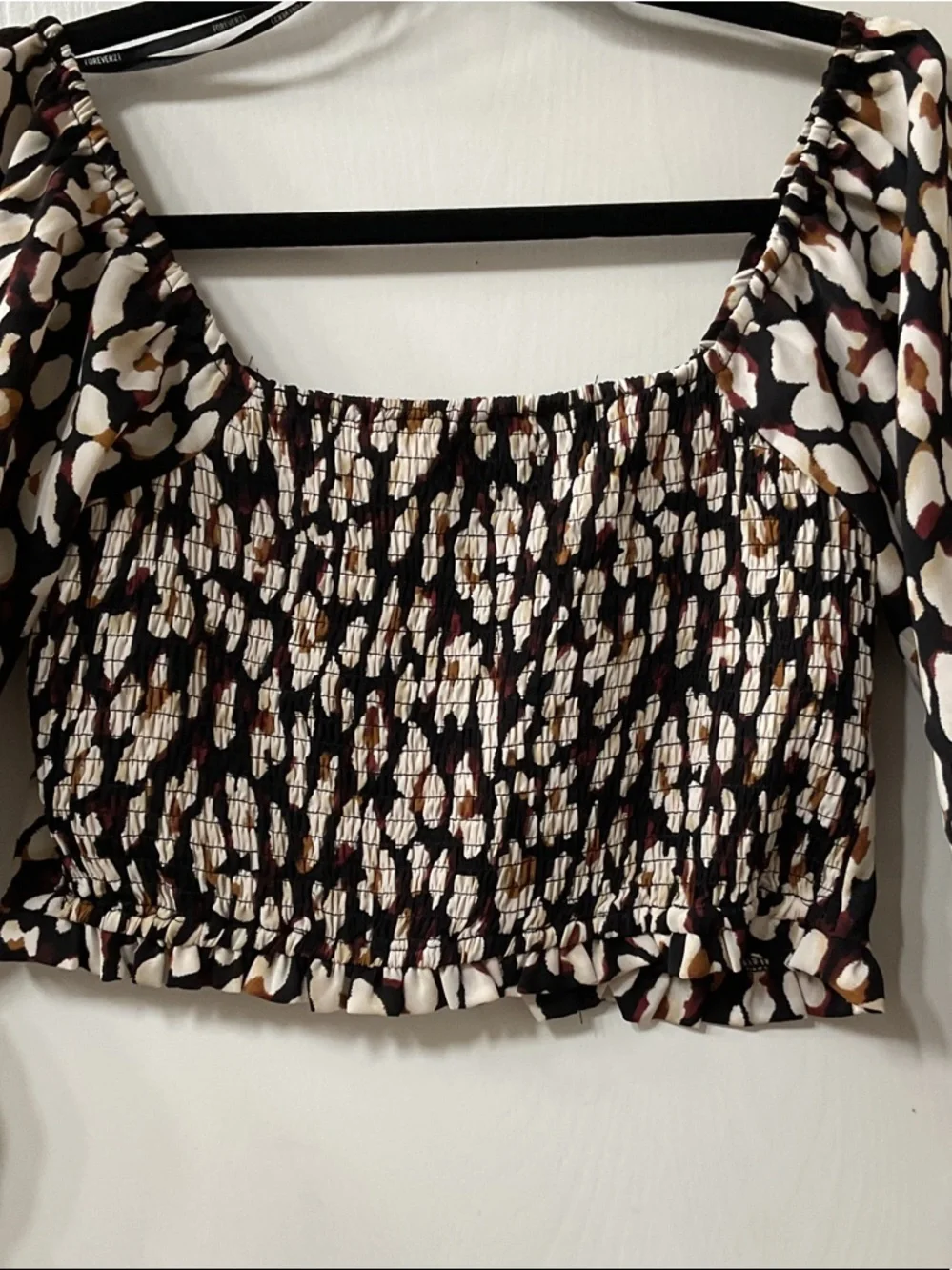 Forever 21 Black, Cream & Brown Printed Ruched Crop Top - Picture 5 of 5